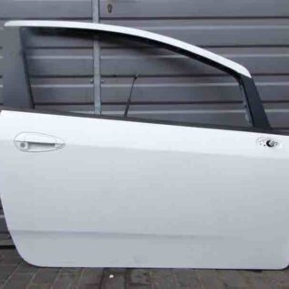 Fiat Punto Evo Sağ Ön Kapı Çıkma Orjinal