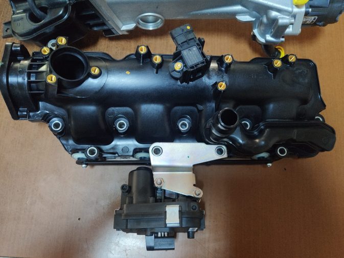 FIAT FREEMONT EMME MANIFOLDU KOMPLE GAZ KELEBEKLI 2.0 MULTIJET 46347411