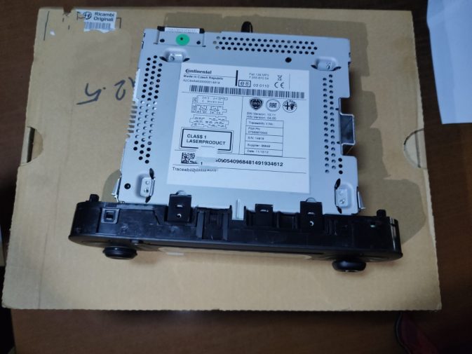 FIAT PANDA RADYO / CD CALAR TEYP 52065592